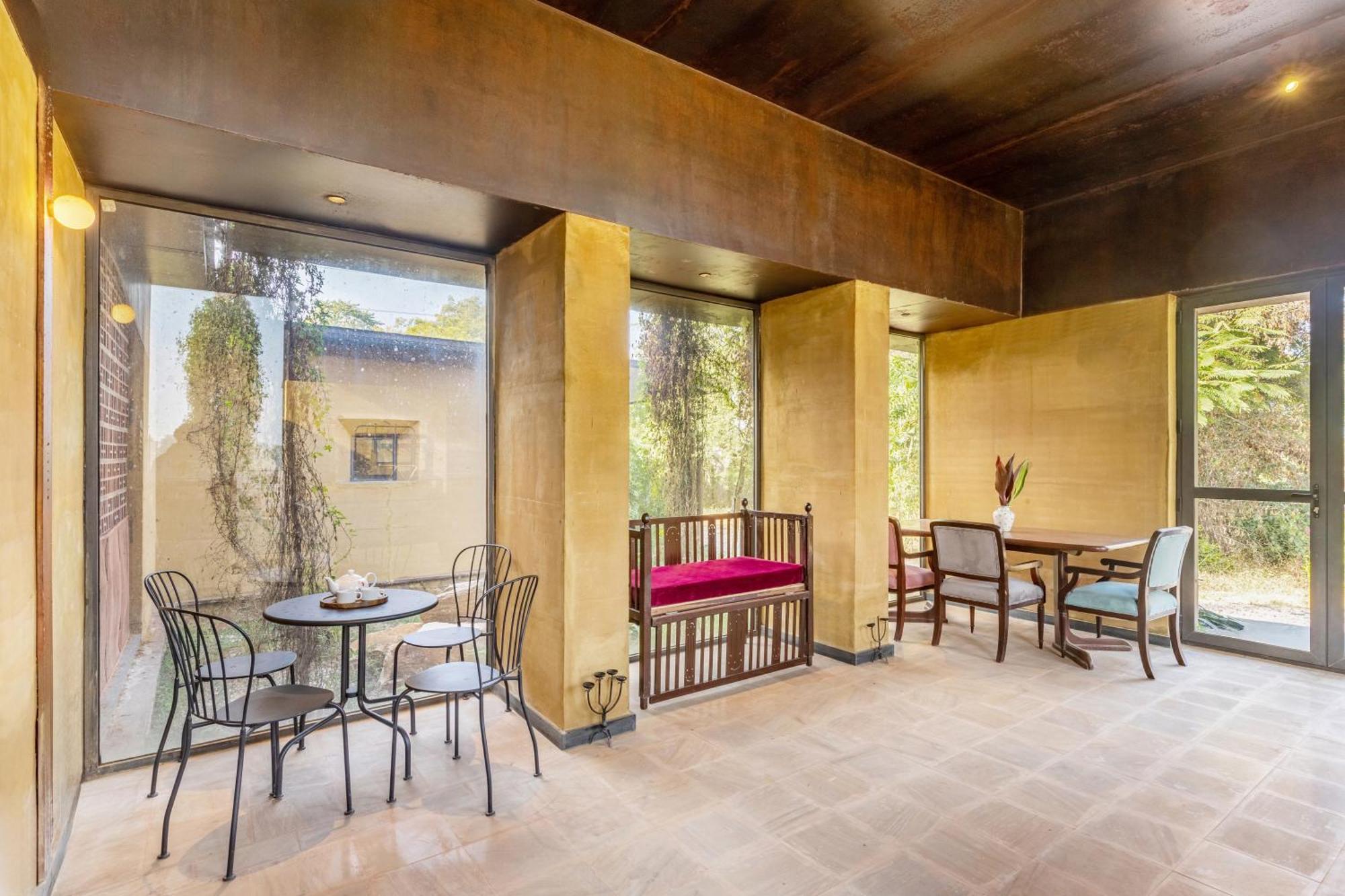 Elivaas Hari Bagh 4 Bhk Villa With Gaming Zone & Art Nook Jaipur Exterior photo